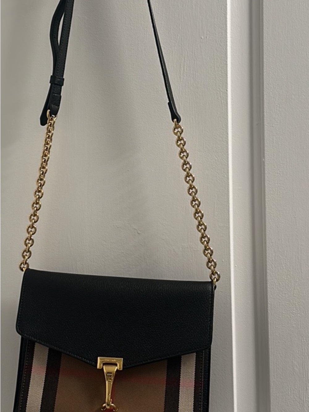 Burberry Black Leather & Beige Check Crossbody with Gold Hardware - Picture 2 of 11